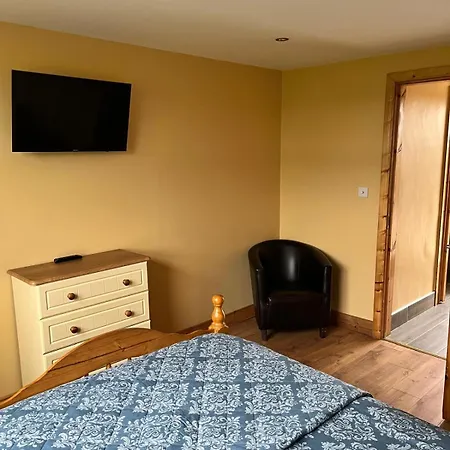 3 Bedroom In Miltown Malbay