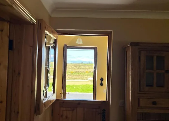 3 Bedroom In Miltown Malbay Feriehus