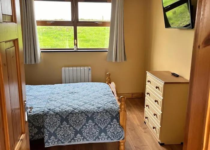 3 Bedroom In Miltown Malbay *