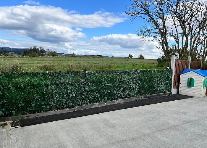 3 Bedroom In Miltown Malbay